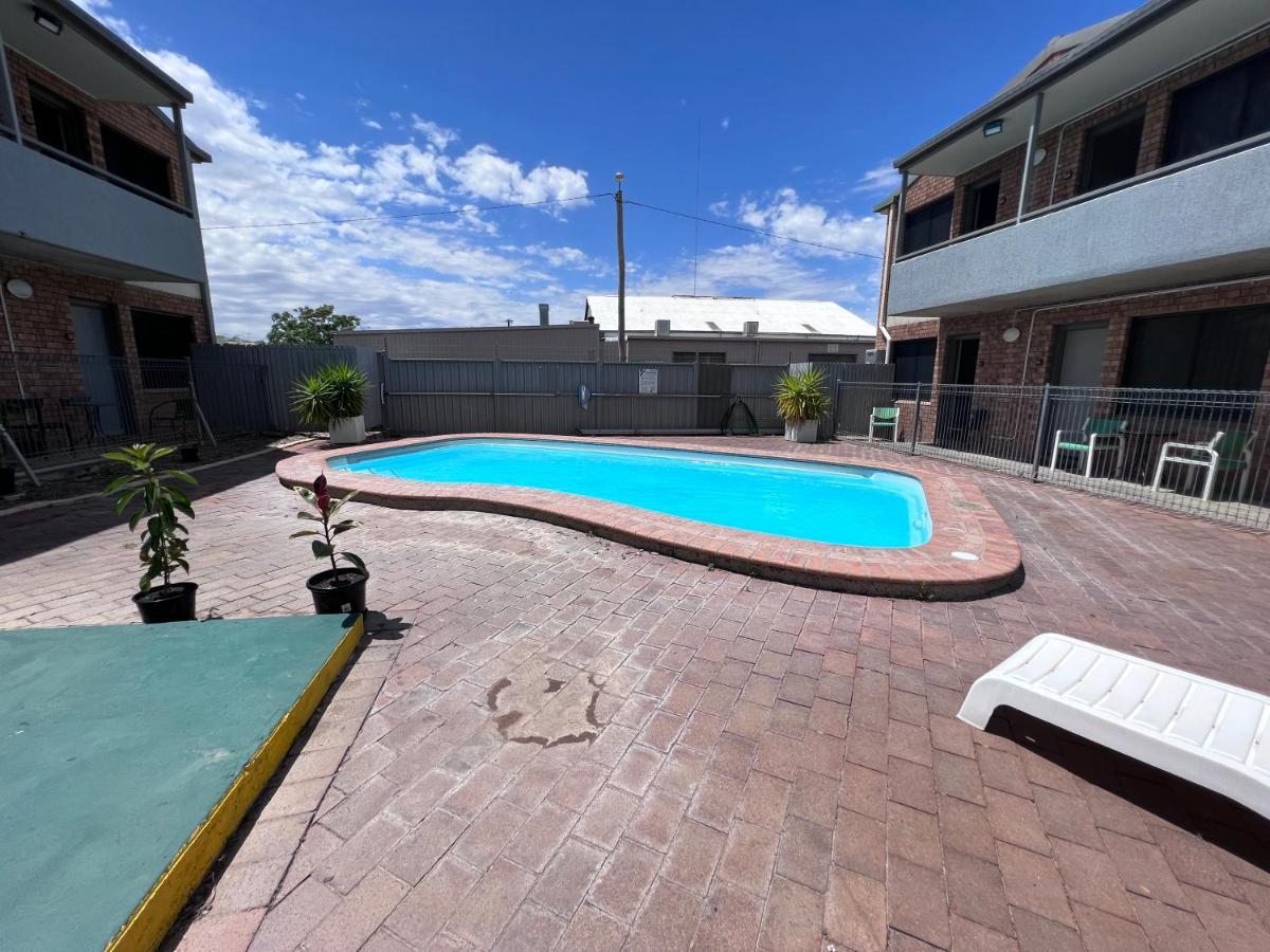 Spa Village Travel Inn Moree Luaran gambar